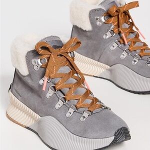 Sorel Out N About Winter Conquest Waterproof Boots w/Shearling Cuff Women’s 8.5